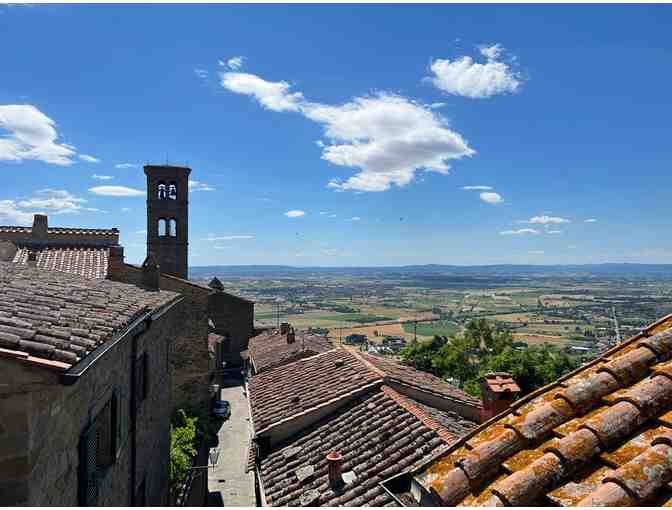 Escape for 2 People in Tuscany