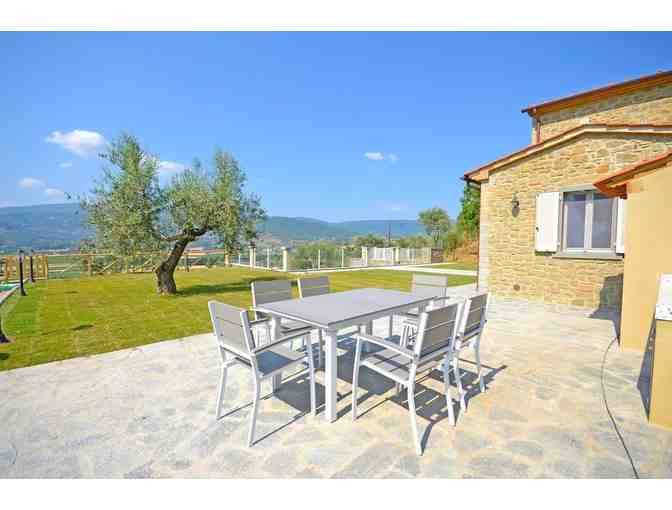 Amazing 3-Bedroom Tuscany Private Villa