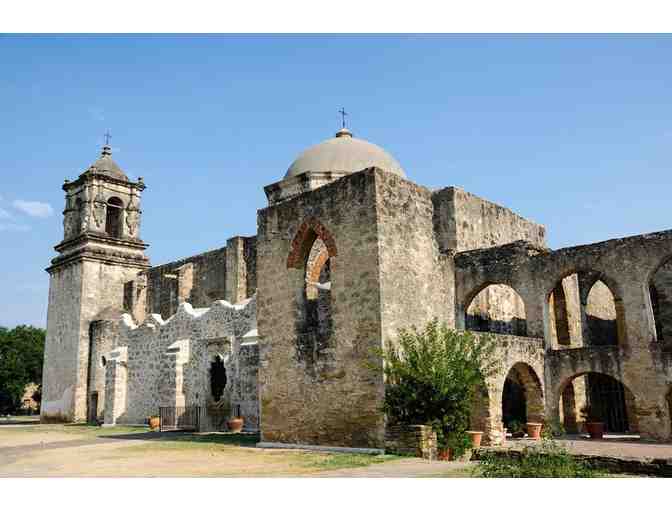 3 Nights in San Antonio + River Cruise