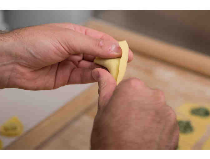 HOLLYWOOD DATE NIGHT