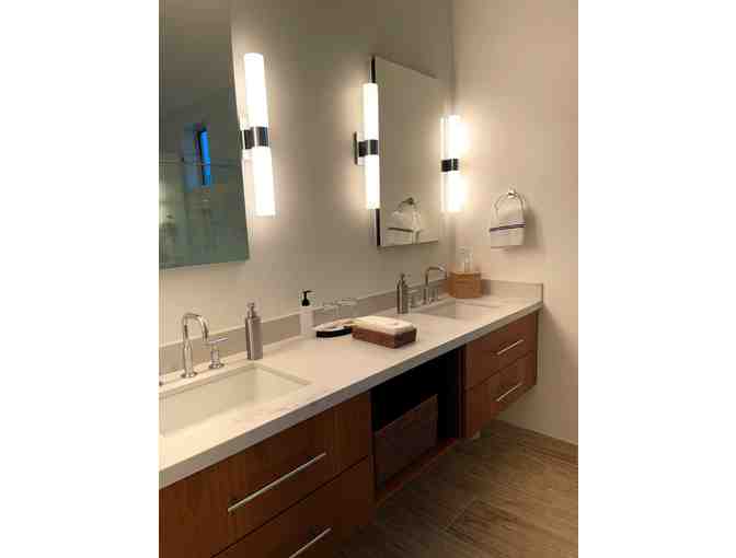 Luxurious Getaway in Sonoma County