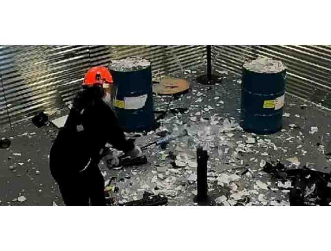 Basic Mad Max Wreck Room at Crunch Time for Two! #2 - Photo 3