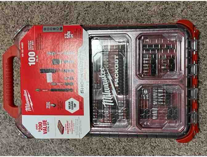 Milwaukee 100 Piece Impact Driver Set