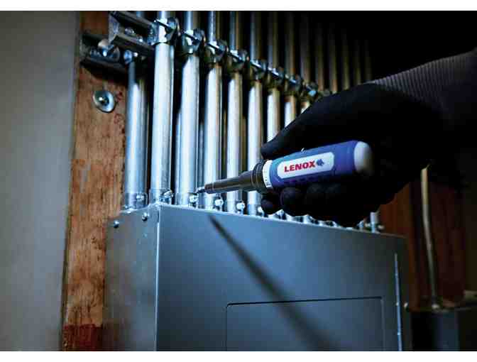 Lenox 8 in 1 Ratcheting Screwdriver from Fasteners, Inc.