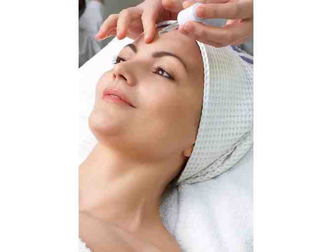 Signature Plus Facial at Four Oaks Day Spa #1