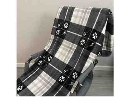 Max and Neo Black and White Flannel Throw Blanket