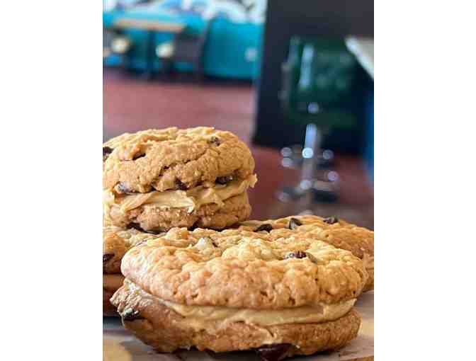 $100 Gift Certificate for Maalaea General Store & Cafe