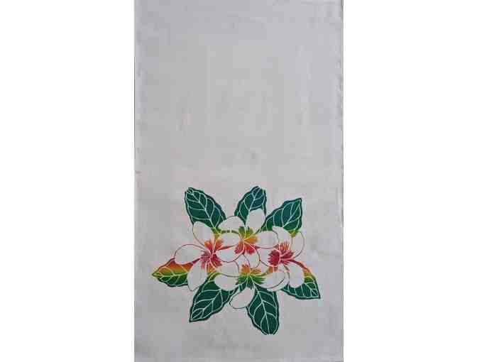 Set of Four (4) Tropical Floral Accent Towels
