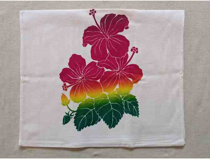 Set of Four (4) Tropical Floral Accent Towels