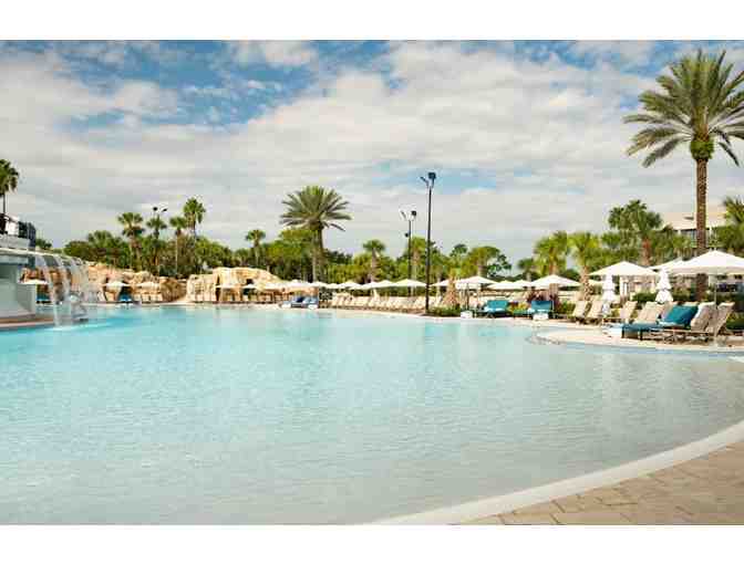 Taste the Magic - Orlando's Culinary Scene Awaits!