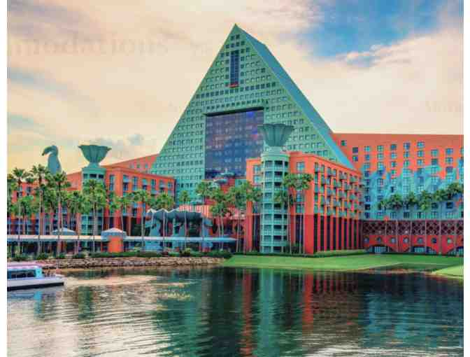 Walt Disney World Stay & Play Package!