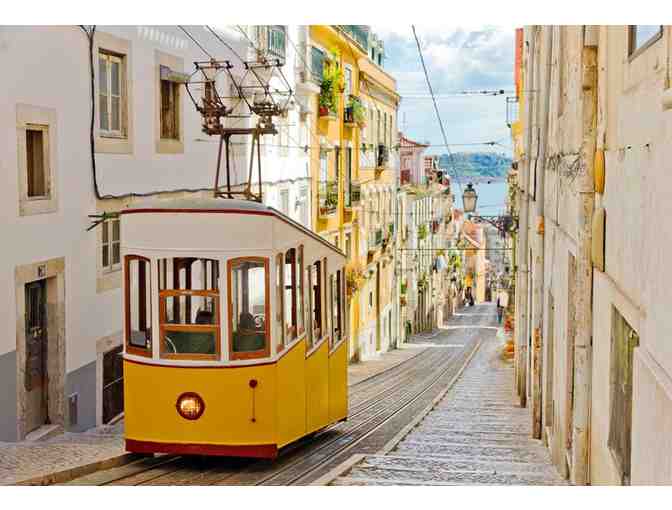 4- Night Lisbon, Food & Fado Music Experience