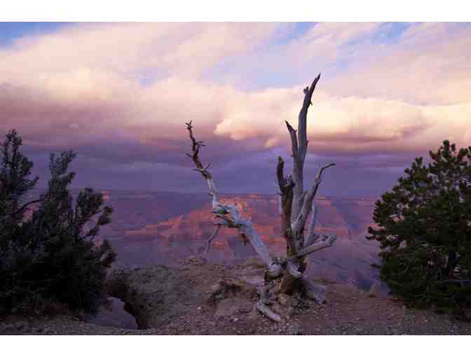 Grand Canyon Starry Nights: 3-Night Sky Dome with Grand Canyon Sunset Tour for 2