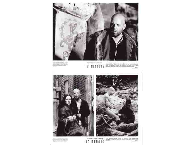 12 MONKEYS, 1995 movie stills, Bruce Willis, Brad Pitt