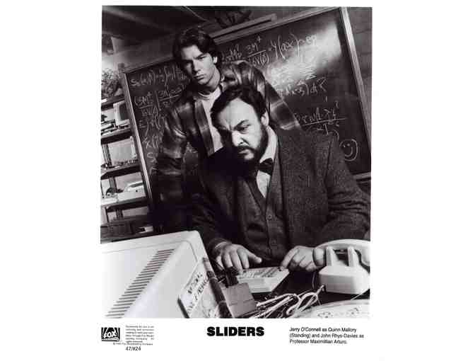 SLIDERS, 8x10 tv stills and photos, Jerry OConnell, John Rhys-Davies