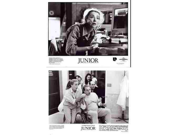 JUNIOR, 1994, movie stills, Arnold Schwarzenegger, Danny DeVito