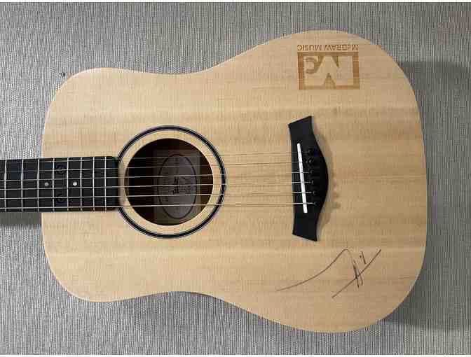 Autographed Tim McGraw Baby Taylor BT1Accoustic Guitar & Case