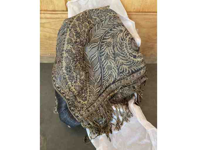 Pashmina Shawl - Photo 1