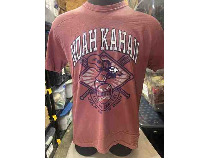 Autographed Noah Kahan T-shirt Adult Small