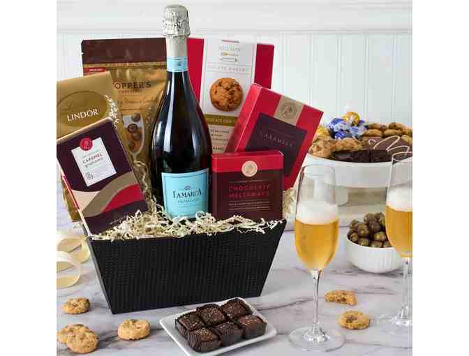 GourmetGiftBaskets.com - $25 Gift Card