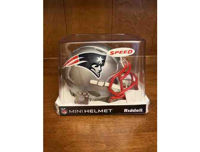 BUNDLE: Stephen Gostkowski FUTP60 Backpack with Unsigned Mini Helmet and Football - Photo 5