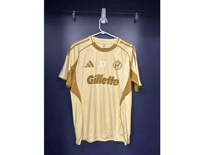 Maxi Urruti Signed One Planet New England Revolution Pre-Match Top