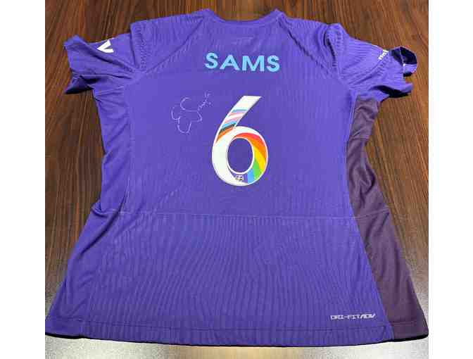 Emily Sams Autographed "Pride In Our City" Match Worn Jersey - Photo 1