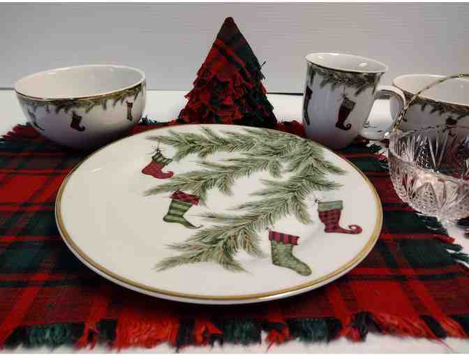 Dinner for Two - Holiday Place Setting