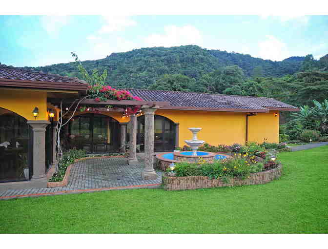 Elite Resorts- Los Establos Boutique Inn, Panama - Photo 2