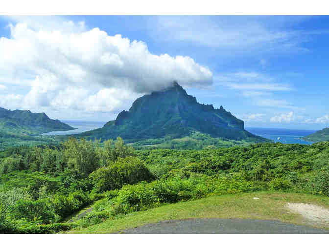 Idyllic Ideals in French Polynesian Paradise