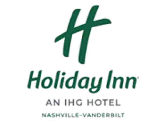 1-Night Getaway at Holiday Inn Nashville Vanderbilt with Breakfast & Parking