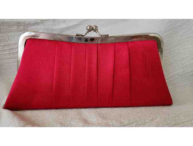 Stunning Red Satin Clutch with Chain Strap - Photo 3