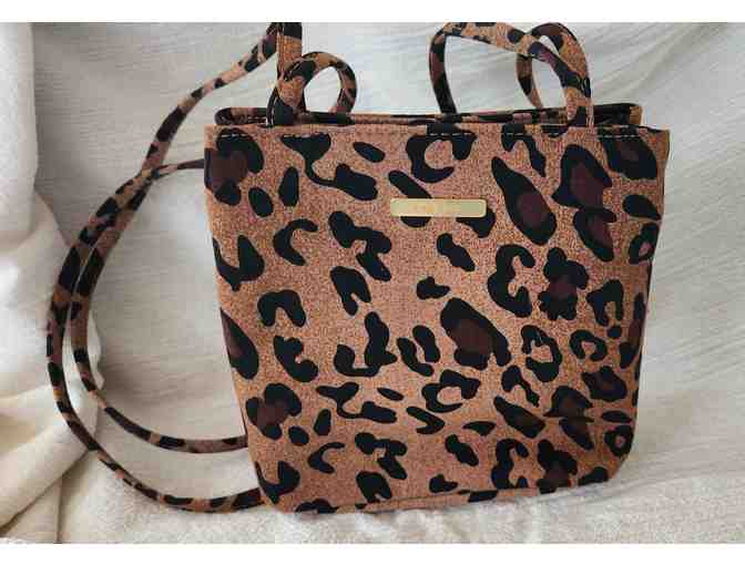 Stylish Leopard Print Crossbody Bag - Photo 1