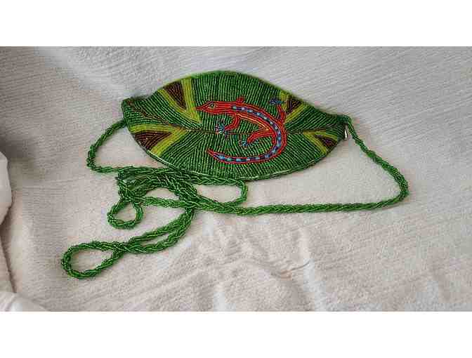 Vibrant Beaded Gecko Clutch - Photo 2