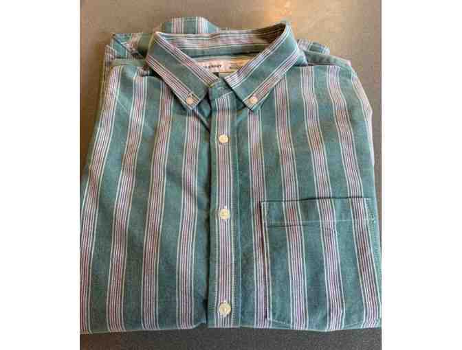 Old Navy Regular-Fit Built-In Flex Everyday Shirt for Men - Photo 1