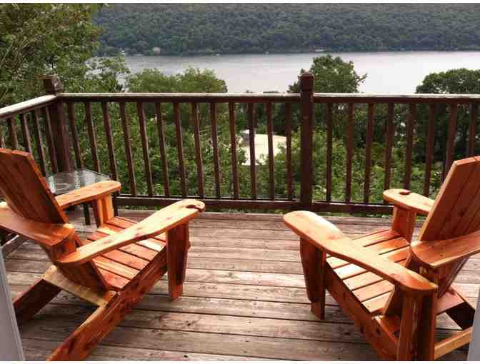 A Romantic Cottage in Serene Greenwood Lake, NY