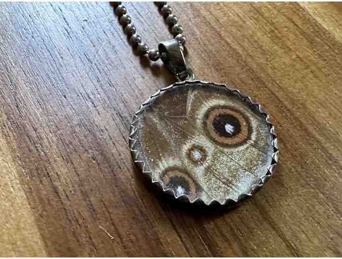 All Aflutter | Necklace