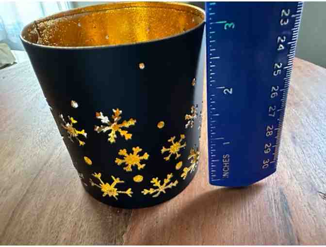 Shining Snowflakes | Direct from Chartres