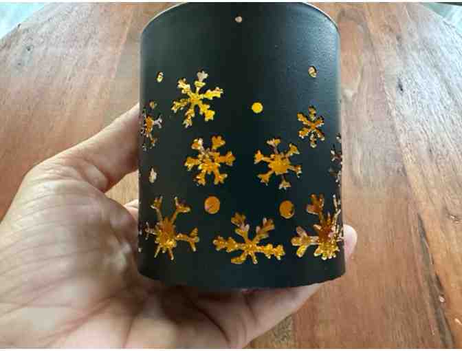 Shining Snowflakes | Direct from Chartres