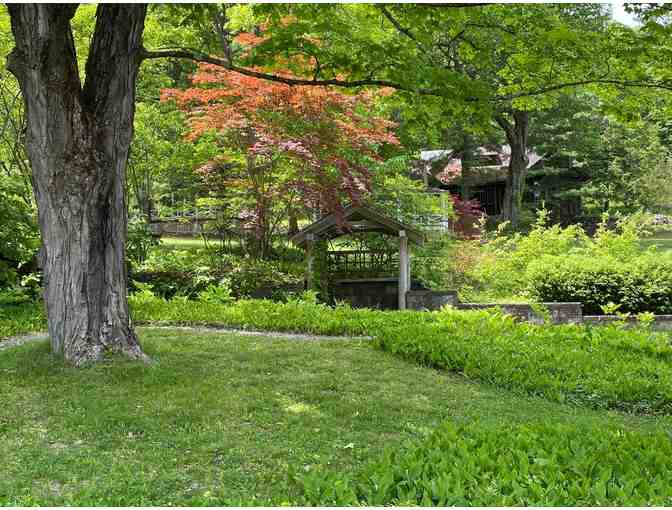 Travel to Beautiful Silver Bay!