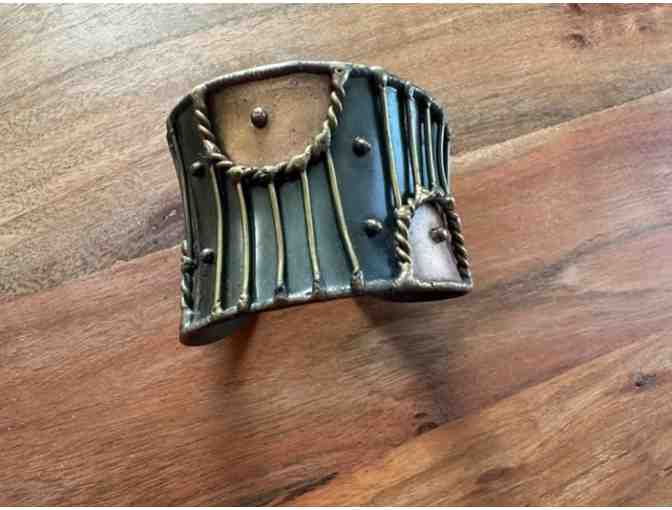 Click Quick (Oct-2): A Stylish Set | Labyrinth-like Latico & Bracelet