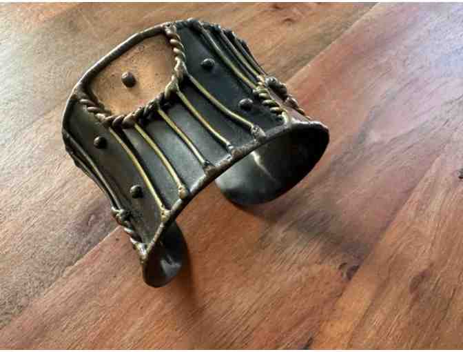 Click Quick (Oct-2): A Stylish Set | Labyrinth-like Latico & Bracelet