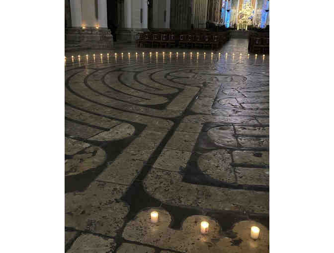 A One-of-a-kind Chartres Experience