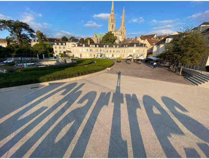 A One-of-a-kind Chartres Experience