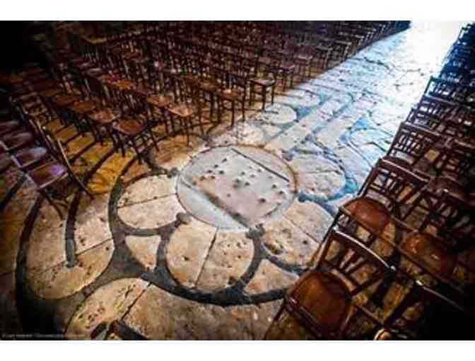 A One-of-a-kind Chartres Experience