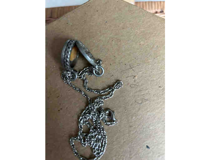 Aromatherapy necklace