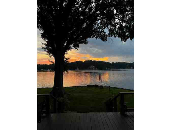 Lakeside Bliss | Weeklong Cottage Rental on Lake Norman